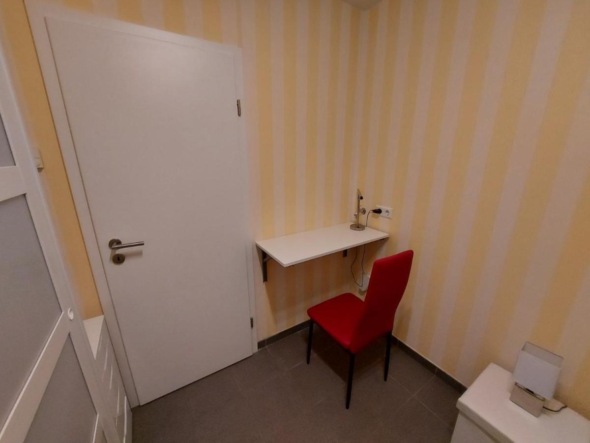 Several Different Rooms, Newly Furnished, In A New House In Vichten Ngoại thất bức ảnh