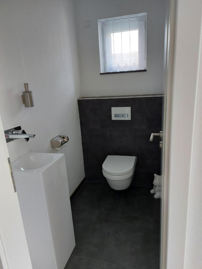 Several Different Rooms, Newly Furnished, In A New House In Vichten Ngoại thất bức ảnh